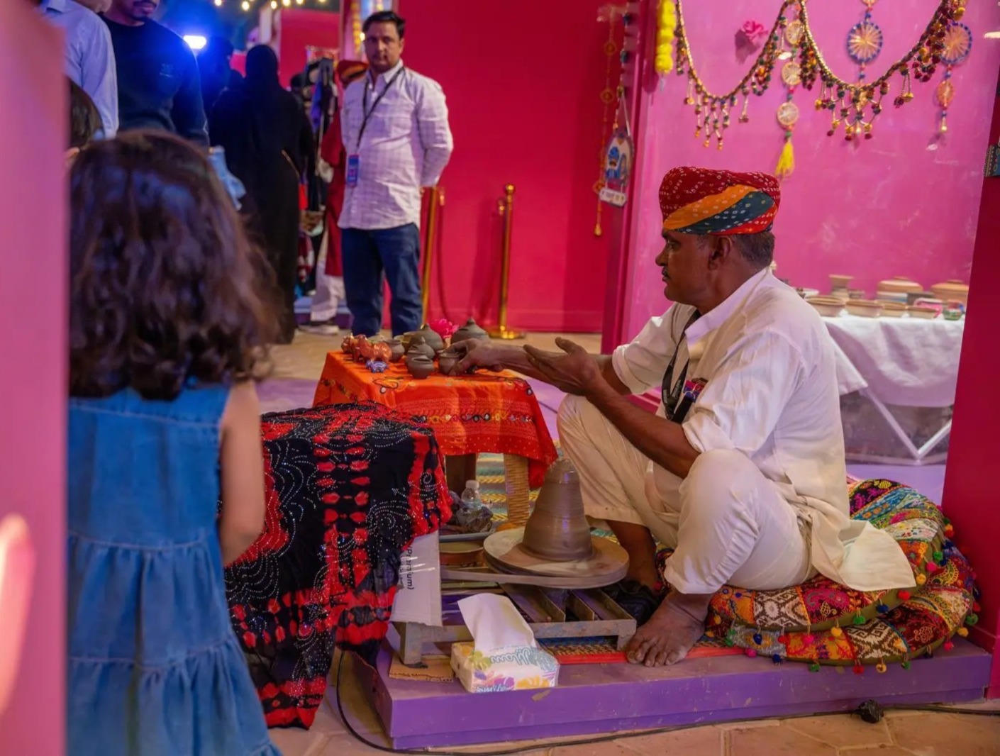  "انسجام عالمي 2" منصة ثقافية تجمع 14 دولة.. وتفتح نافذة على حياة المقيمين في المملكة