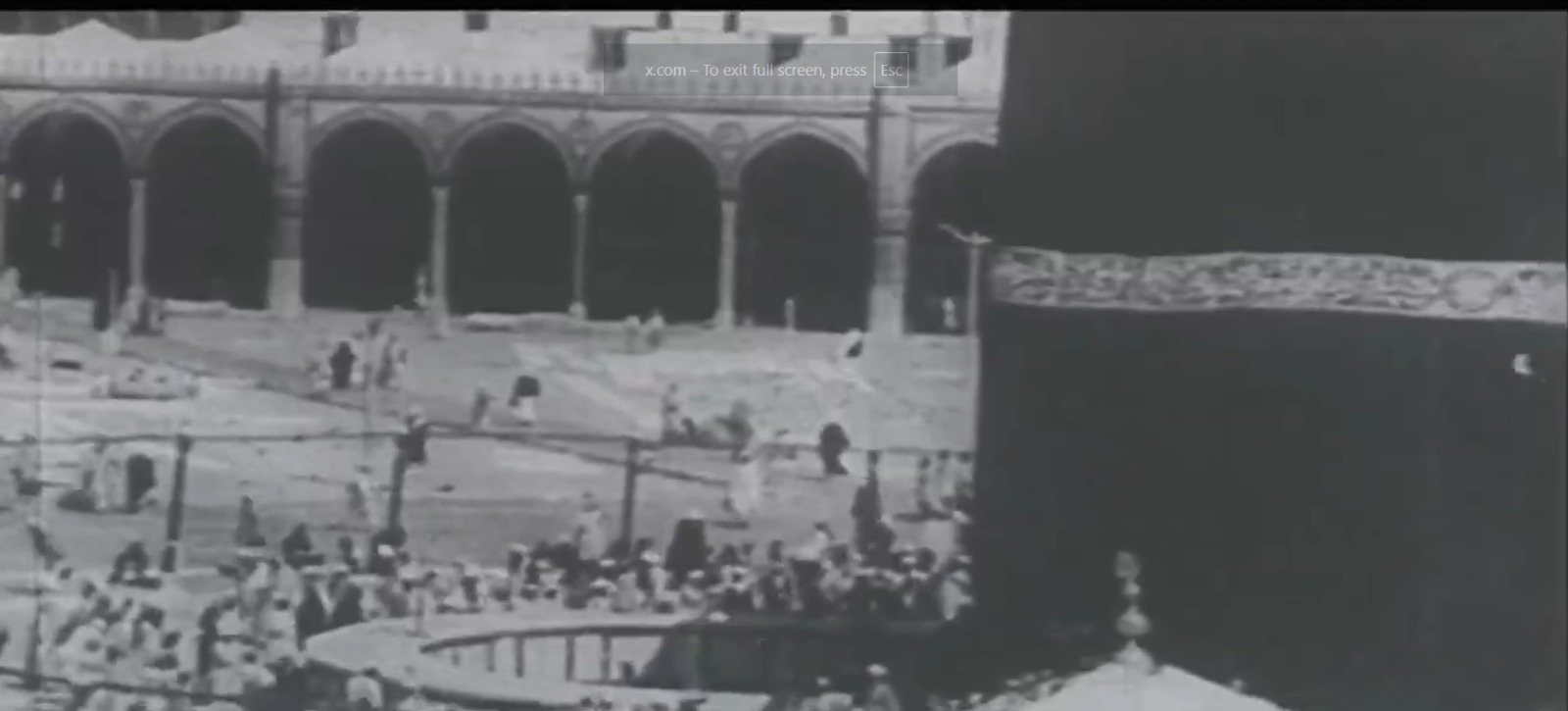 مجمع الملك عبدالعزيز لكسوة الكعبة المشرفةمعلم بارز في قلب العاصمة المقدسةيُجسّد اهتمام المملكة ورعايتها بقبلة المسلمين. 